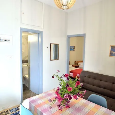 Deluxe Seaside Konstantinidis Apartment Nea Poteidaia