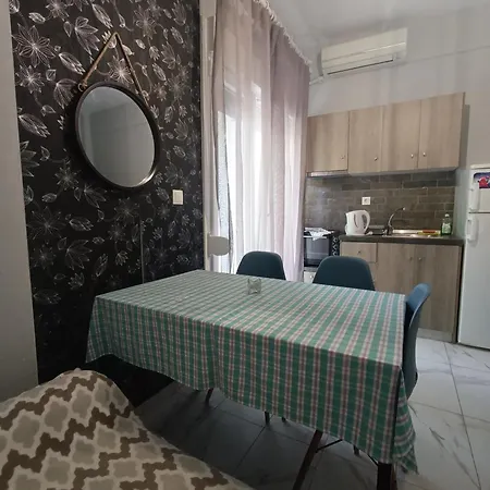 Apartment Deluxe Seaside Konstantinidis *